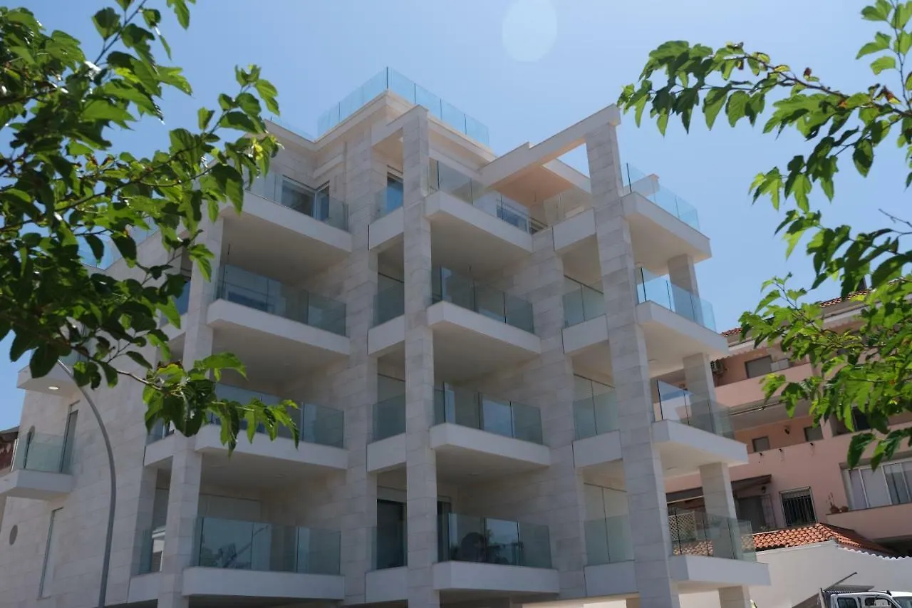 Almar Apartments By Alma Di Alghero 0*,  Włochy